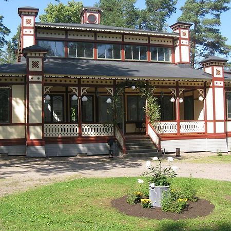 Alvkarleby Vandrarhem エクステリア 写真